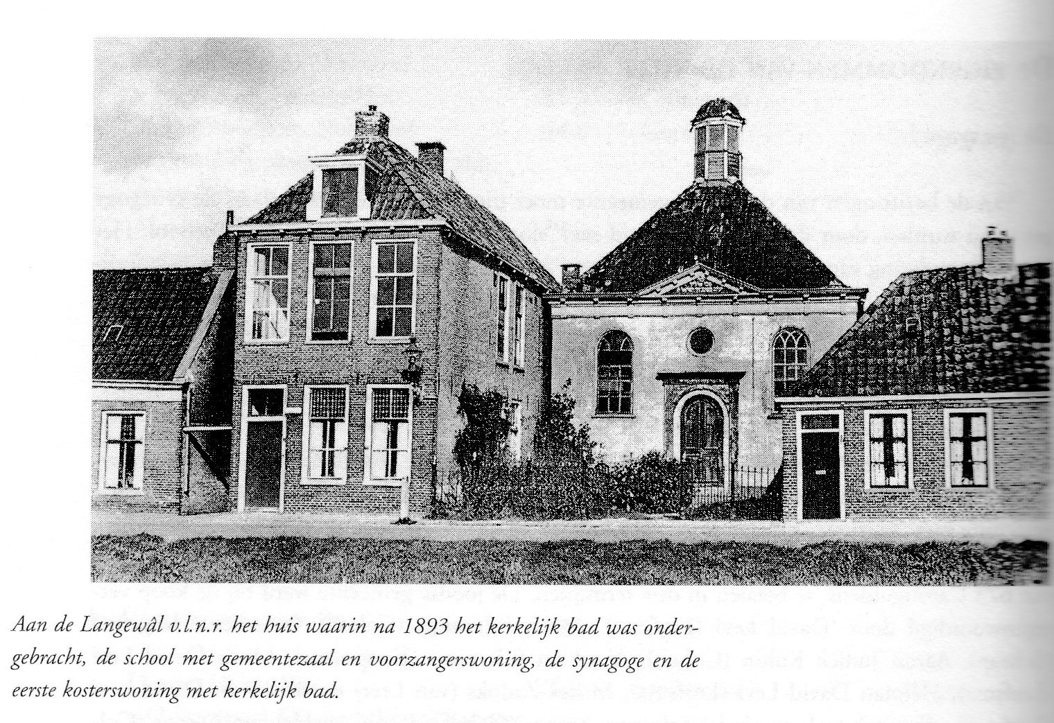 Gorredijk synagogue and adjacent houses